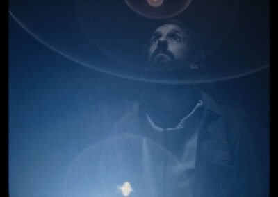 into_01-400x284